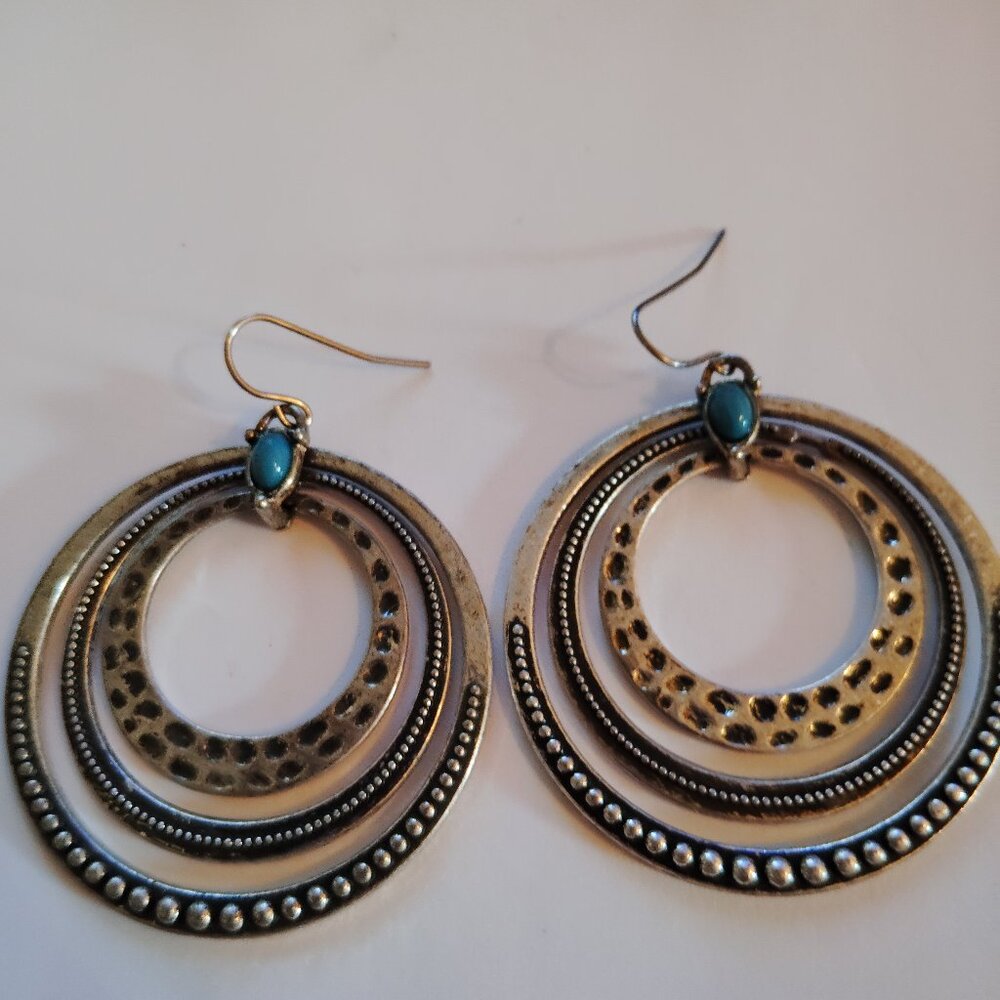 Signed Premiere Designs Triple Hoop Earrings – Silver Tone with Turquoise Accent